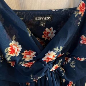 Express casual flowy top